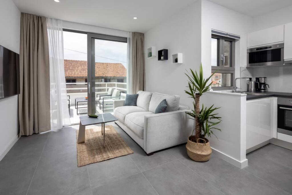 Holiday In Bol **** Green Apartment ภายนอก รูปภาพ